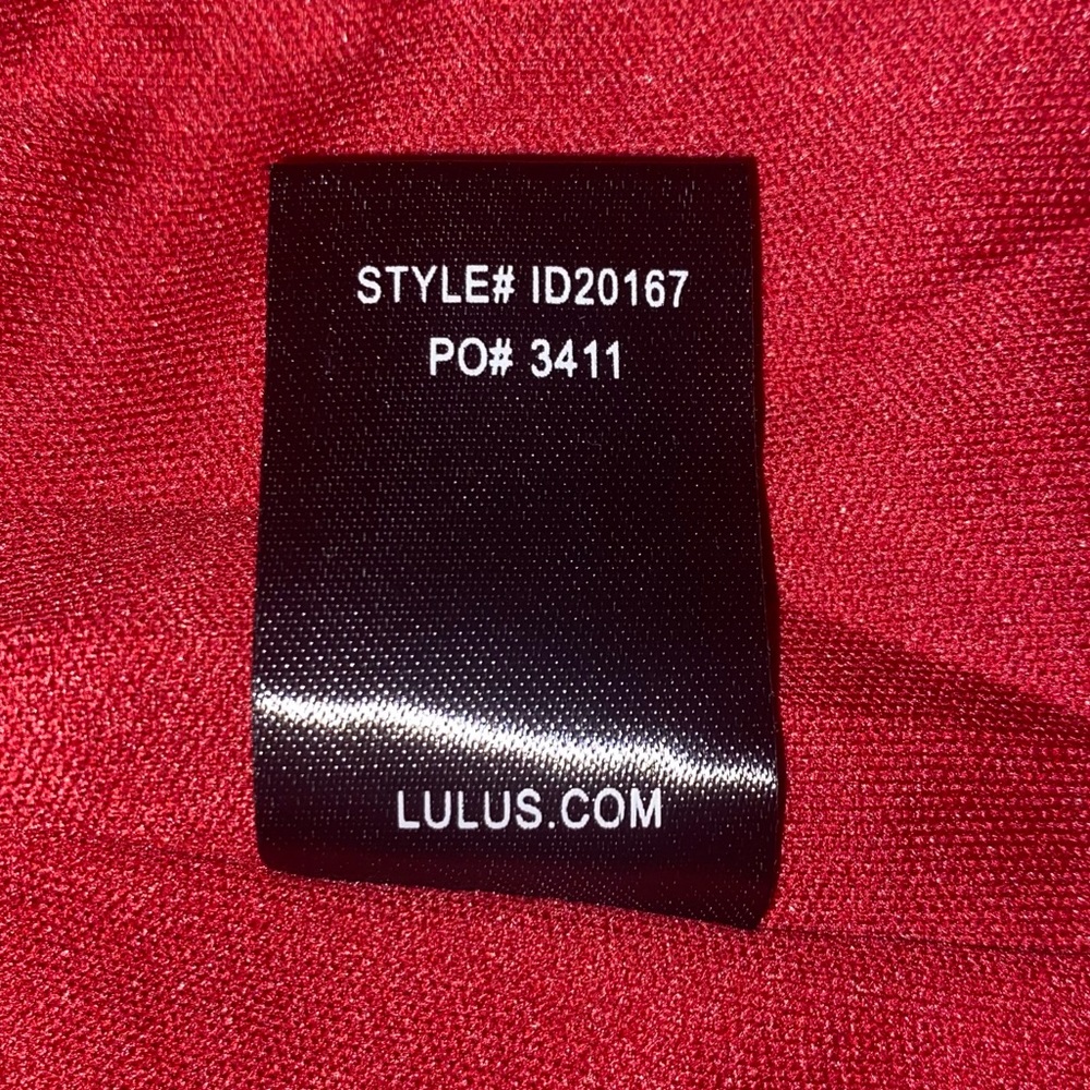 NWT Lulu’s Classic Halter Endlessly Endearing Scalloped Wine Red Mini Dress - Picture 7 of 7